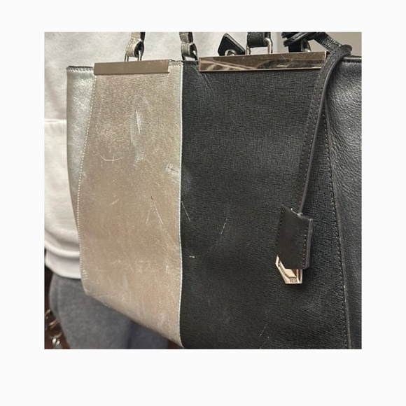 Authentic FENDI Vitello Elite Bi Color 3Jours Tote Argento Black/Silver - Picture 14 of 16